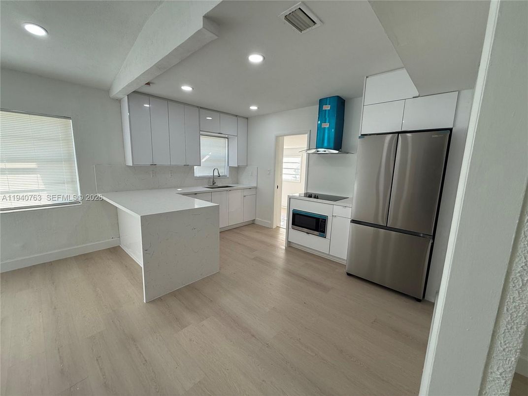 Interior, Kitchen, Recessed Lighting, Wood Texture Flooring