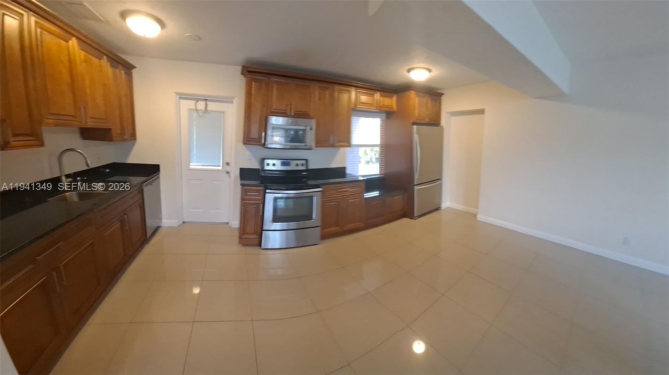 Interior, Kitchen, Stainless Steel Appliances