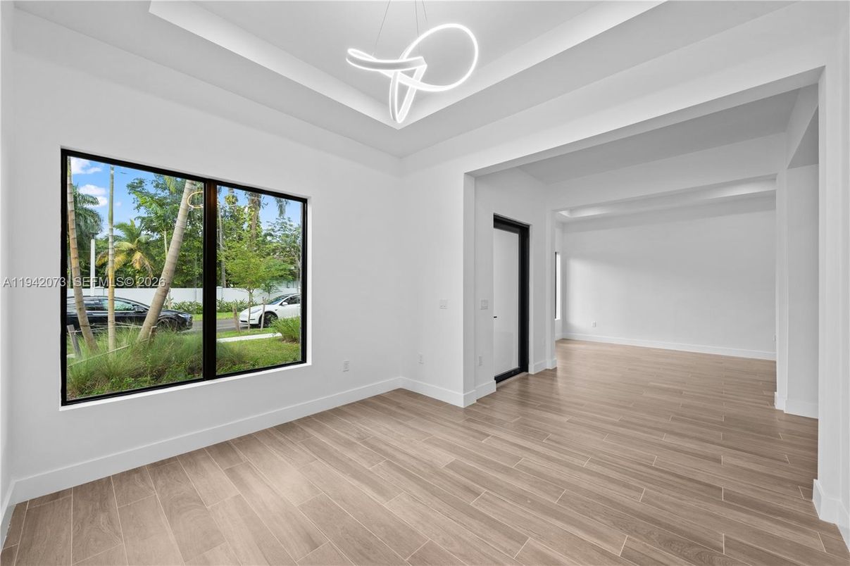Empty room, Interior, Pendant Lights, Wood Texture Flooring