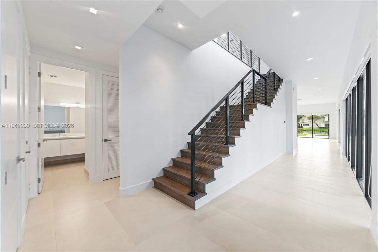 Interior, Recessed Lighting