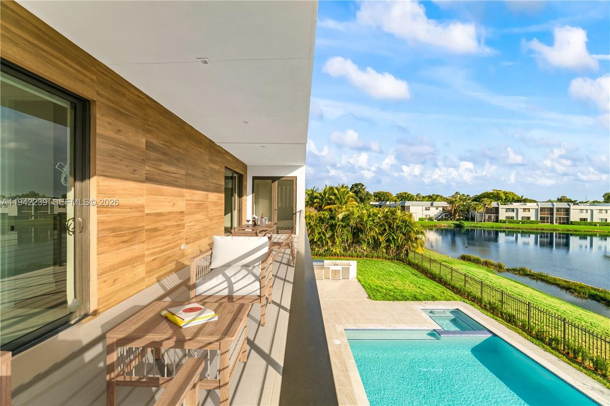 Water, Exterior, Pool, Other