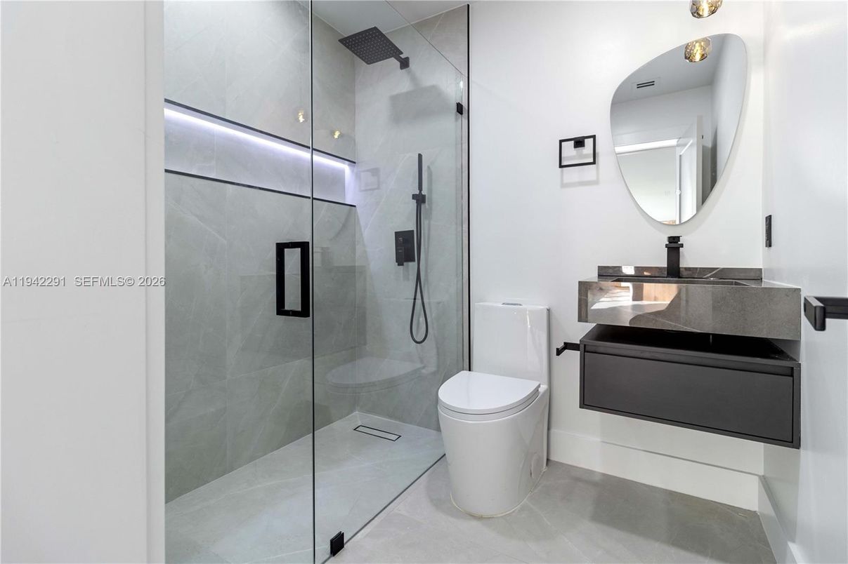 Bathroom, Glass Shower, Interior