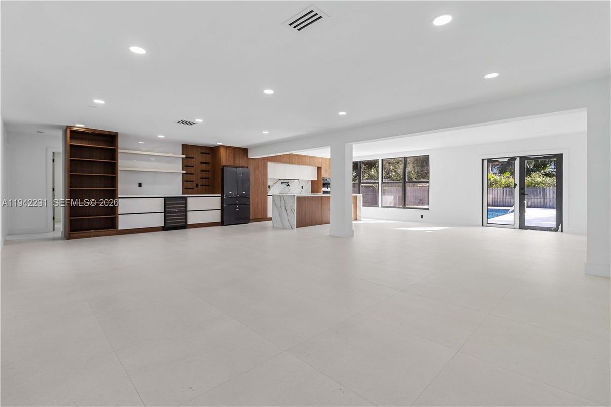 Empty room, Interior, Kitchen, Recessed Lighting