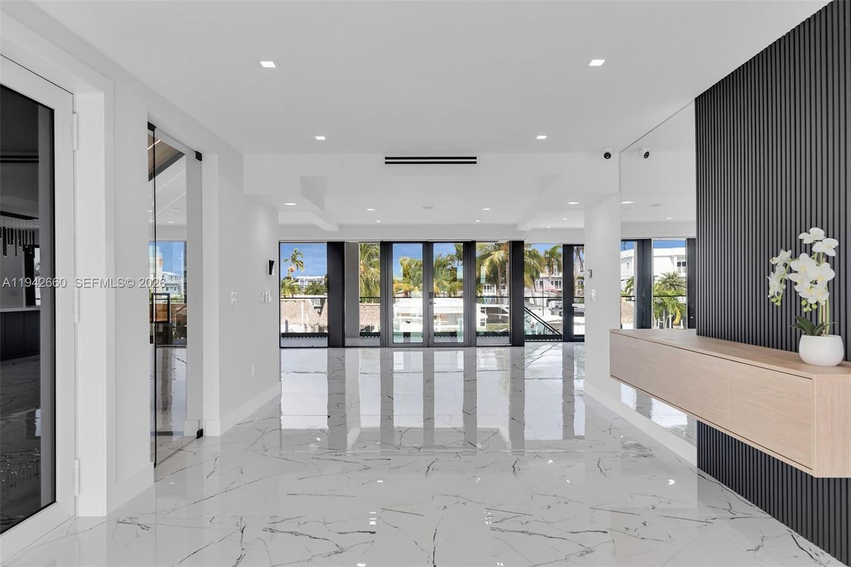 Interior, Marble, Recessed Lighting