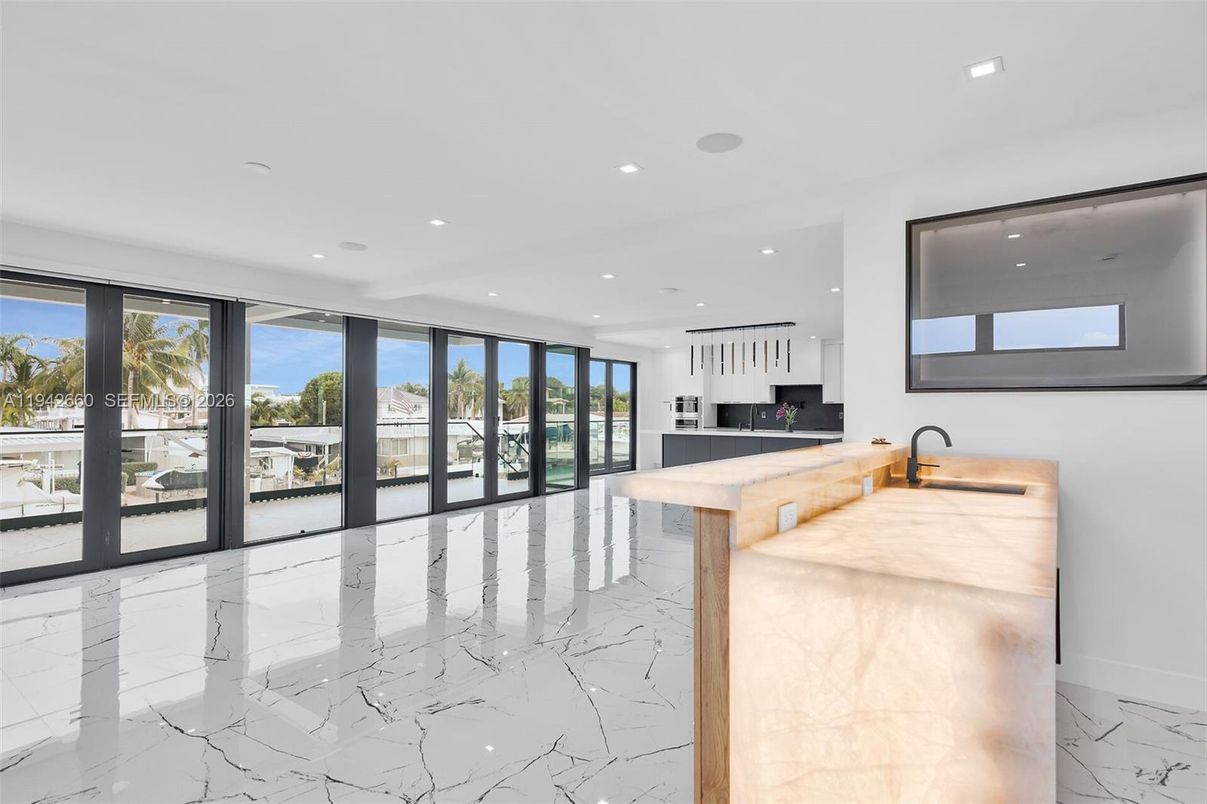 Interior, Kitchen, Marble, Pendant Lights, Recessed Lighting, Water