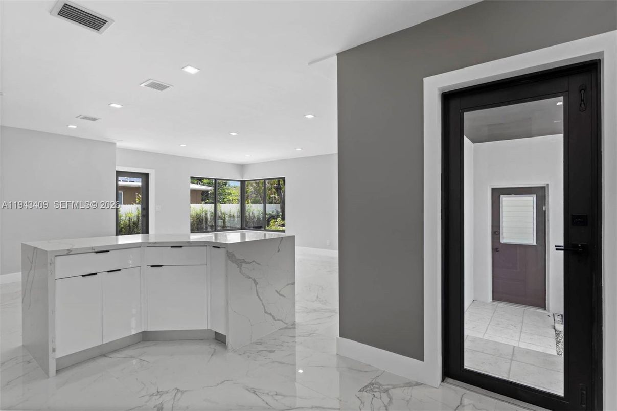 Interior, Kitchen, Marble, Recessed Lighting