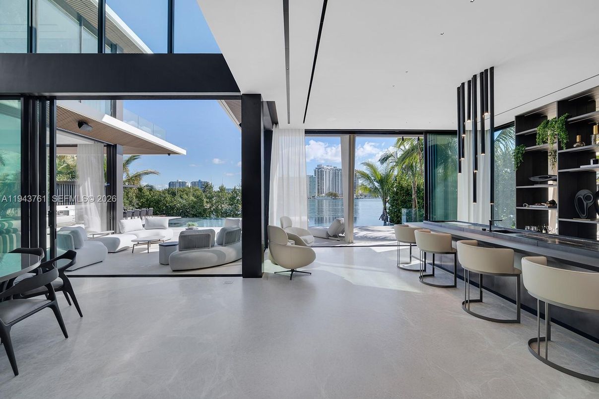 Interior, Living room, Recessed Lighting, Water