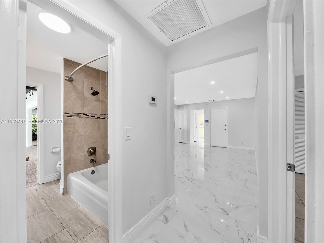 Bathroom, Interior, Marble, Recessed Lighting