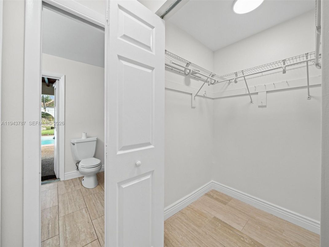 Bathroom, Interior, Recessed Lighting, Walk-in Closets, Wood Texture Flooring
