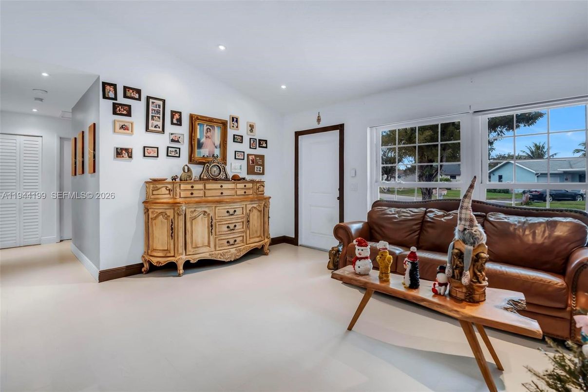 Interior, Recessed Lighting