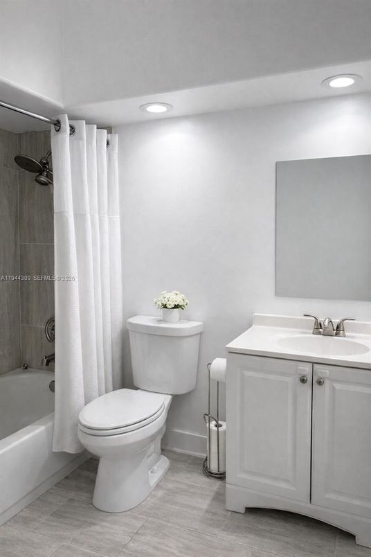 Bathroom, Interior, Recessed Lighting, Wood Texture Flooring