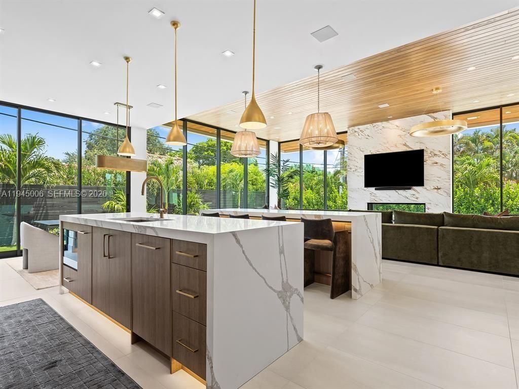 Interior, Kitchen, Living room, Pendant Lights, Recessed Lighting, Wooden Ceilings