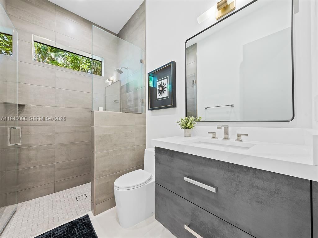 Bathroom, Glass Shower, Interior