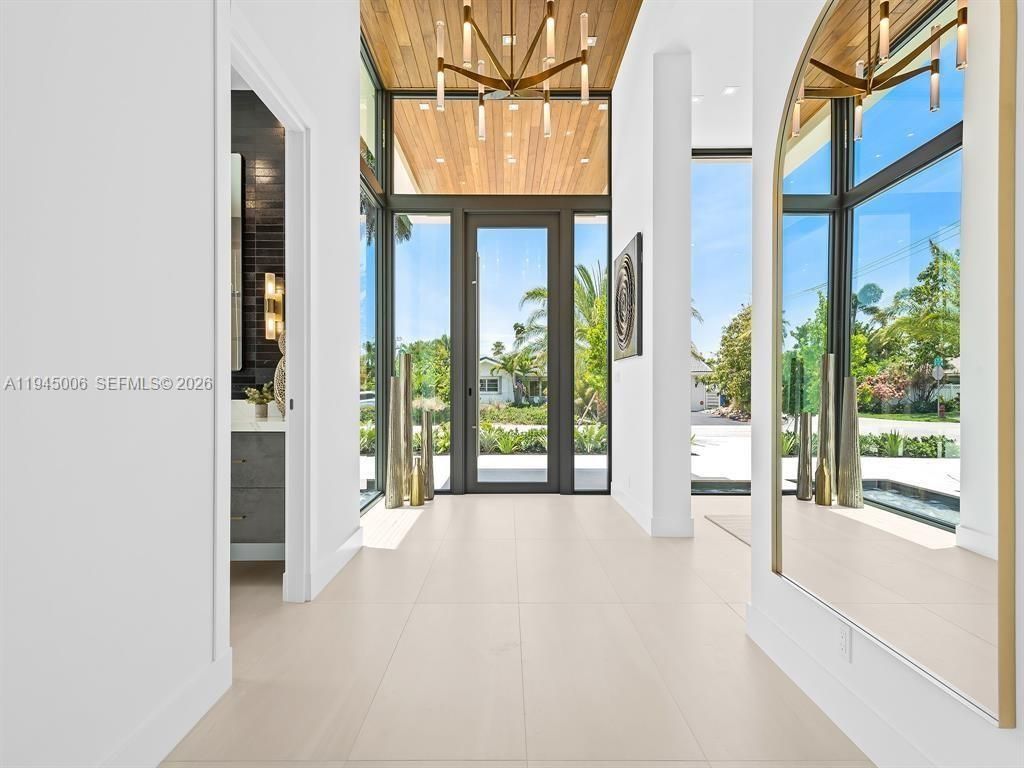 Interior, Pendant Lights, Recessed Lighting, Wooden Ceilings