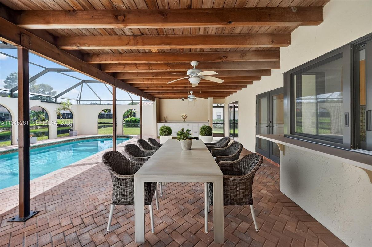 Dining room, Glass Ceilings, Interior, Pool, Sun Room, Wooden Beams, Wooden Ceilings
