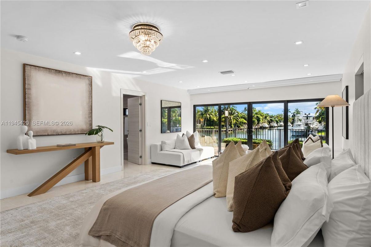 Bedroom, Chandelier, Interior, Recessed Lighting, Water