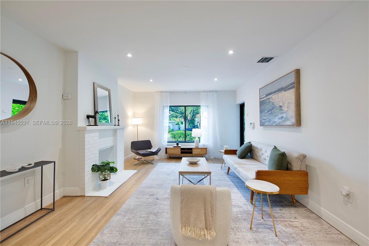 Fireplace, Interior, Living room, Recessed Lighting, Wood Texture Flooring