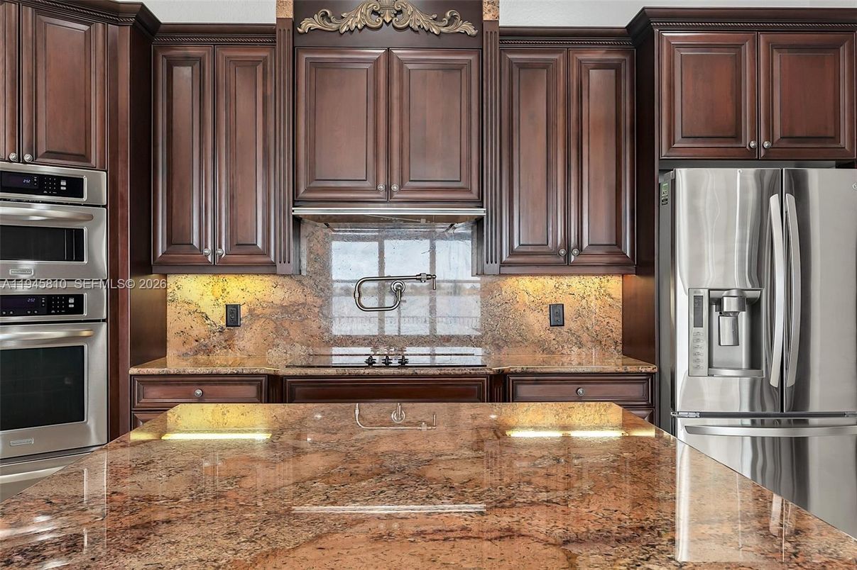 Interior, Kitchen, Stainless Steel Appliances