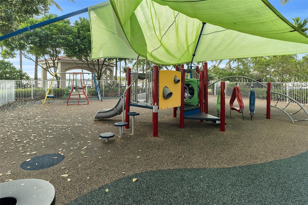 Backyard, Exterior, Playground