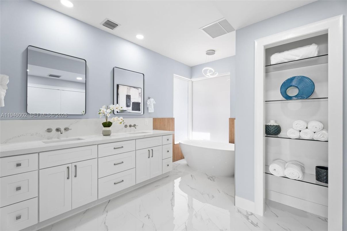 Bathroom, Dual Sink Vanities, Free Standing Baths, Interior, Marble, Pendant Lights, Recessed Lighting