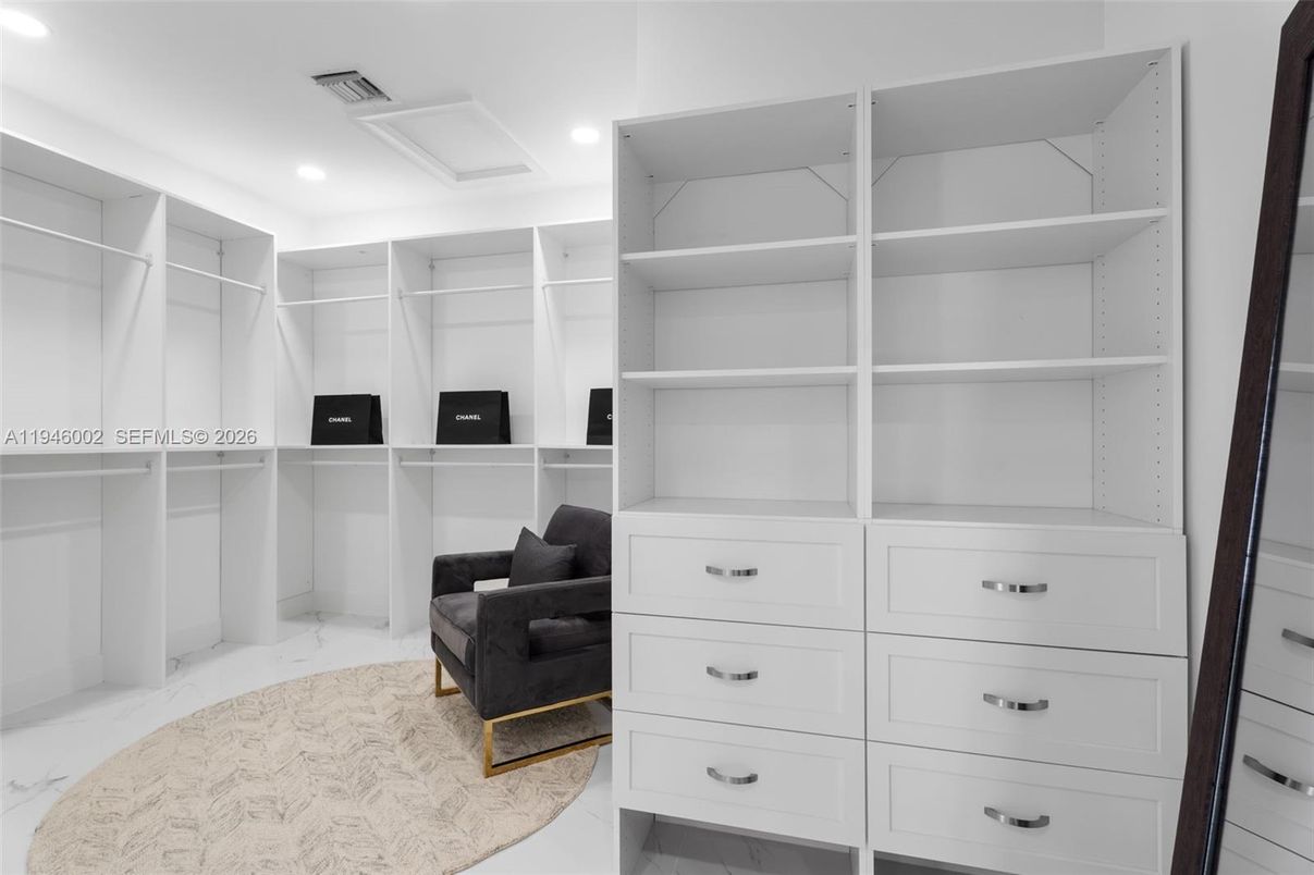 Interior, Recessed Lighting, Walk-in Closets