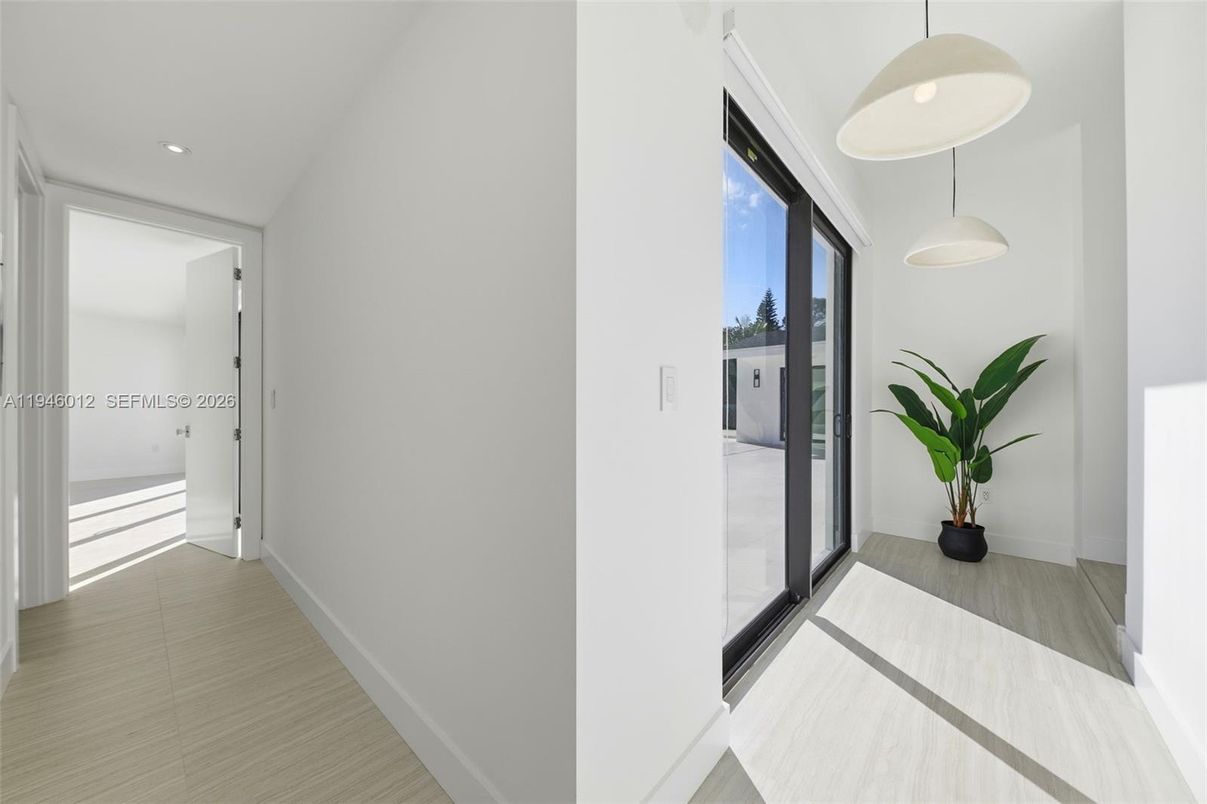 Interior, Pendant Lights, Recessed Lighting