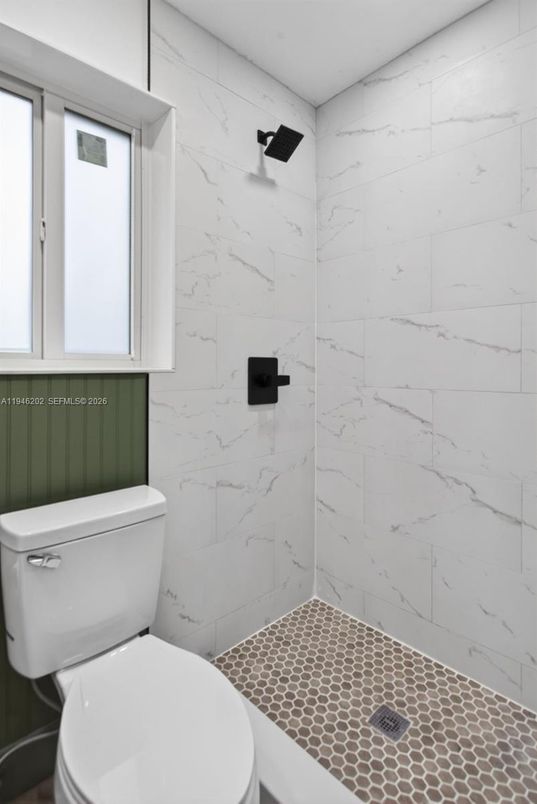 Bathroom, Interior, Marble Walls