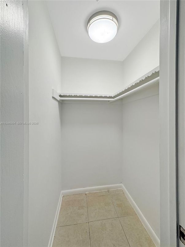 Interior, Walk-in Closets