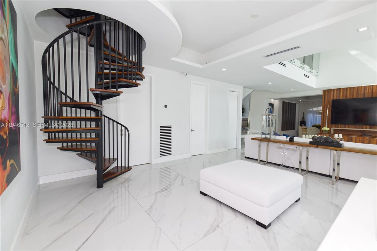 Interior, Marble, Recessed Lighting