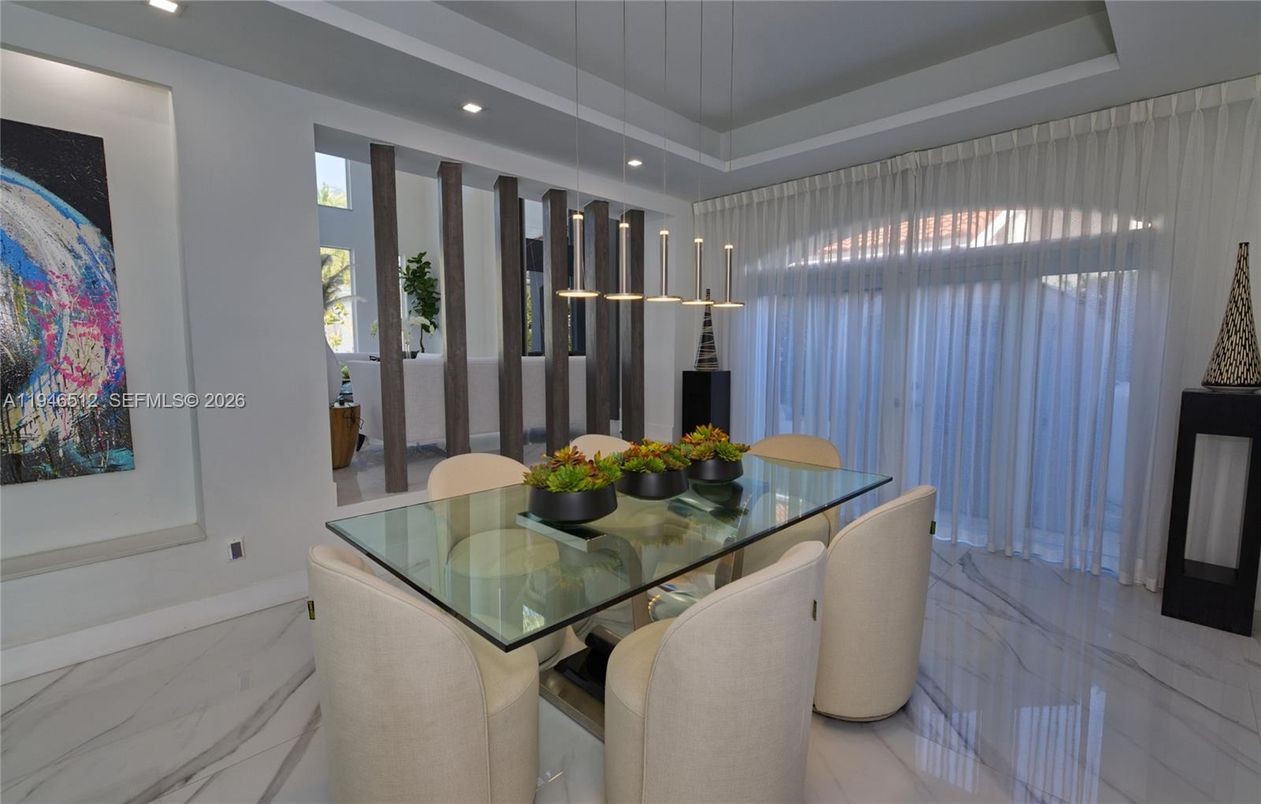 Dining room, Interior, Marble, Pendant Lights, Recessed Lighting