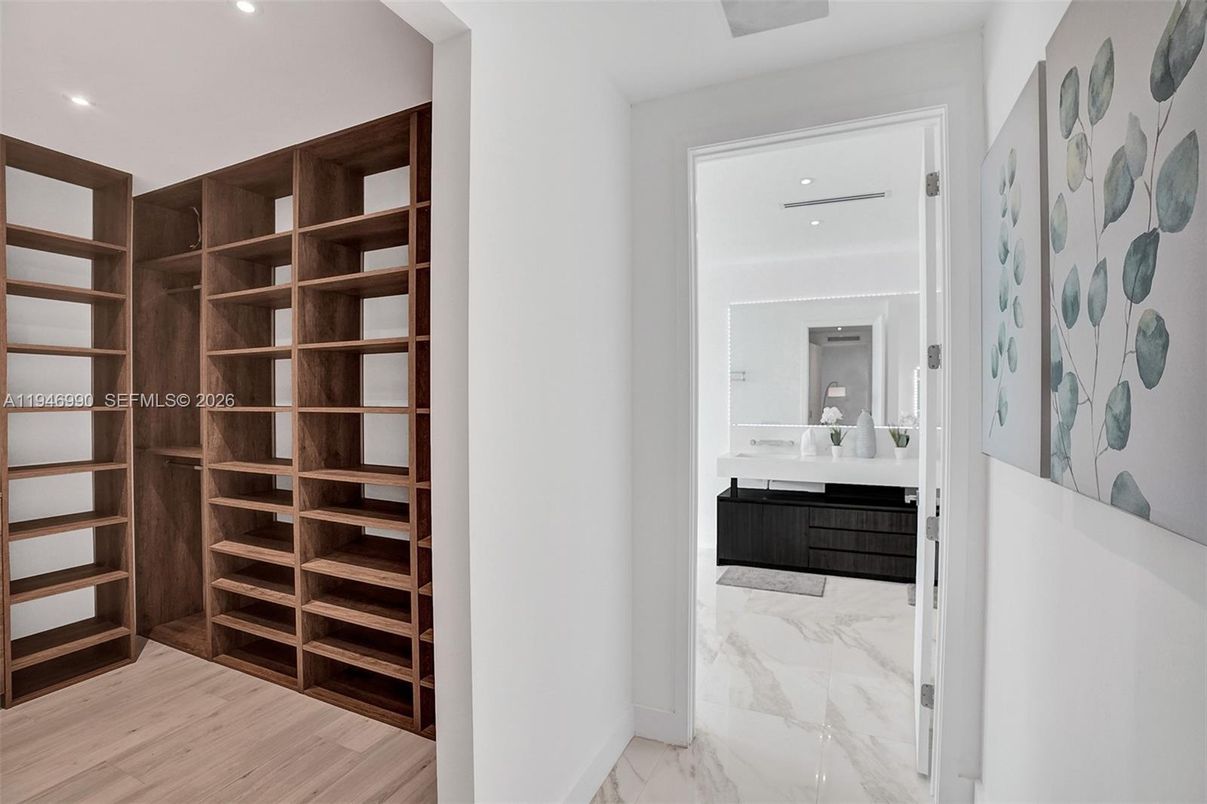 Bathroom, Interior, Marble, Recessed Lighting, Walk-in Closets, Wood Texture Flooring