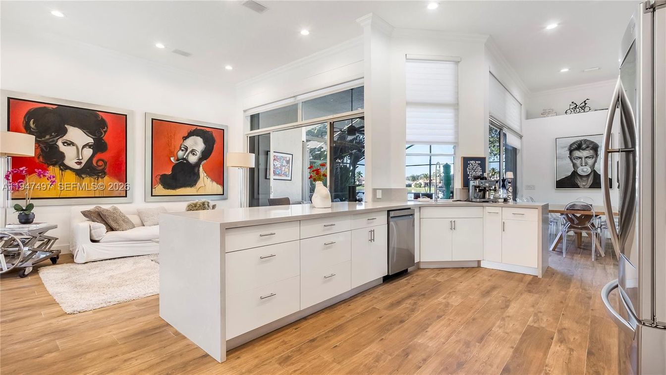 Dining room, Interior, Kitchen, Living room, Recessed Lighting, Wood Texture Flooring