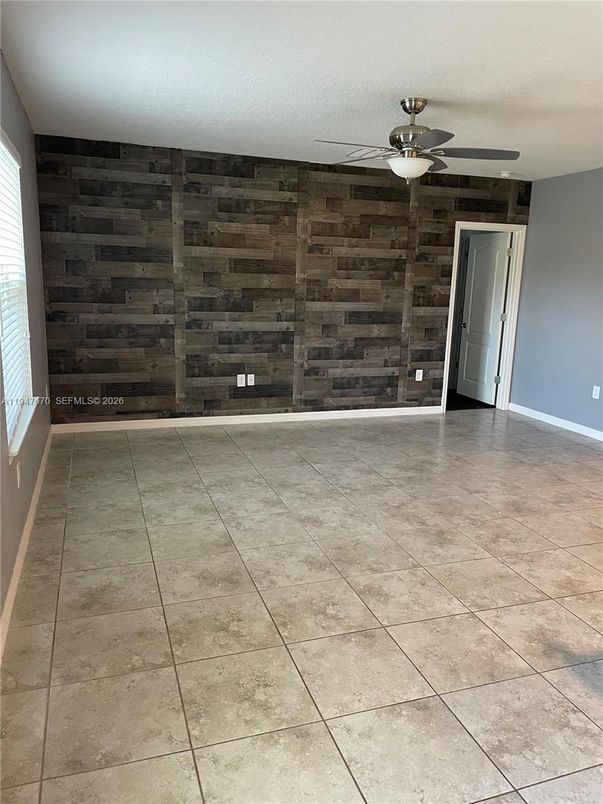 Empty room, Interior, Wooden Walls