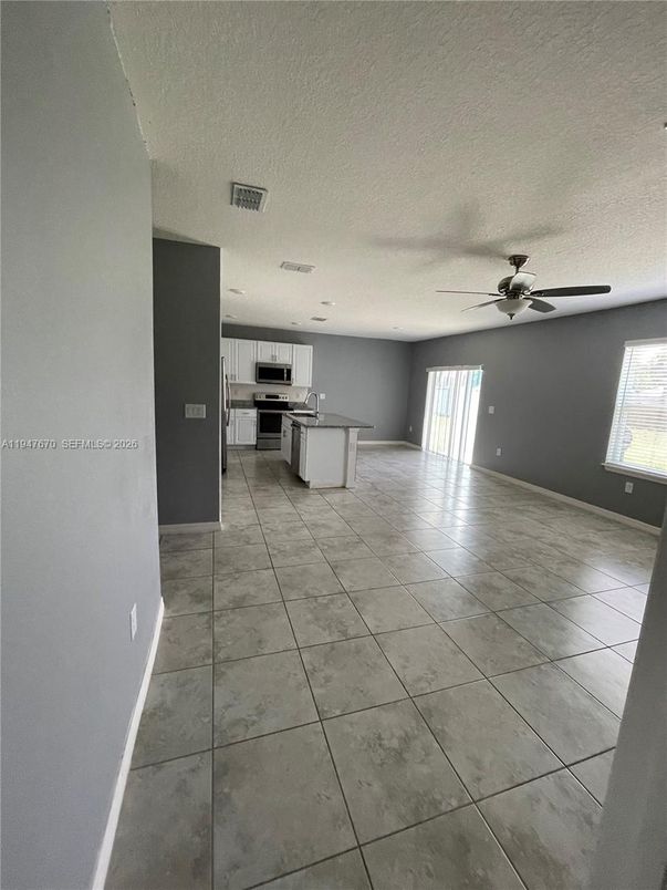 Empty room, Interior, Kitchen, Stainless Steel Appliances