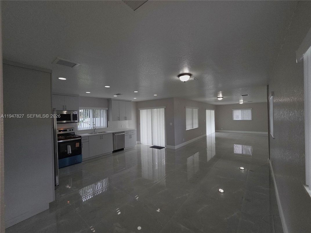Interior, Kitchen, Recessed Lighting