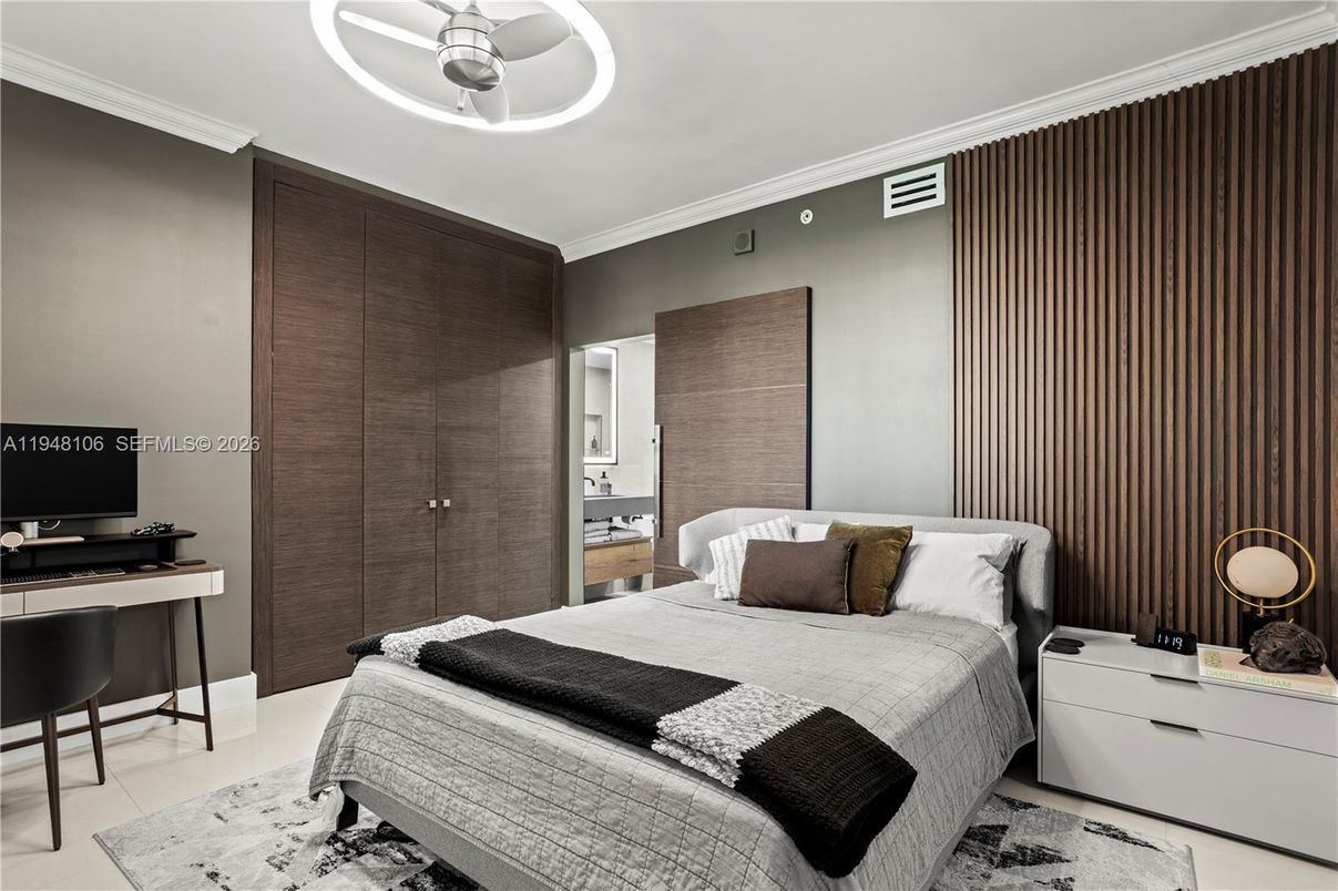 Bedroom, Interior, Pendant Lights