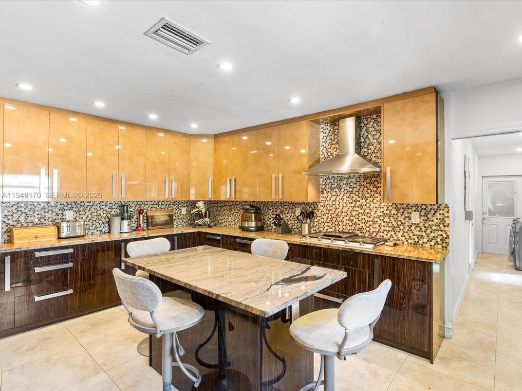 Interior, Kitchen, Recessed Lighting