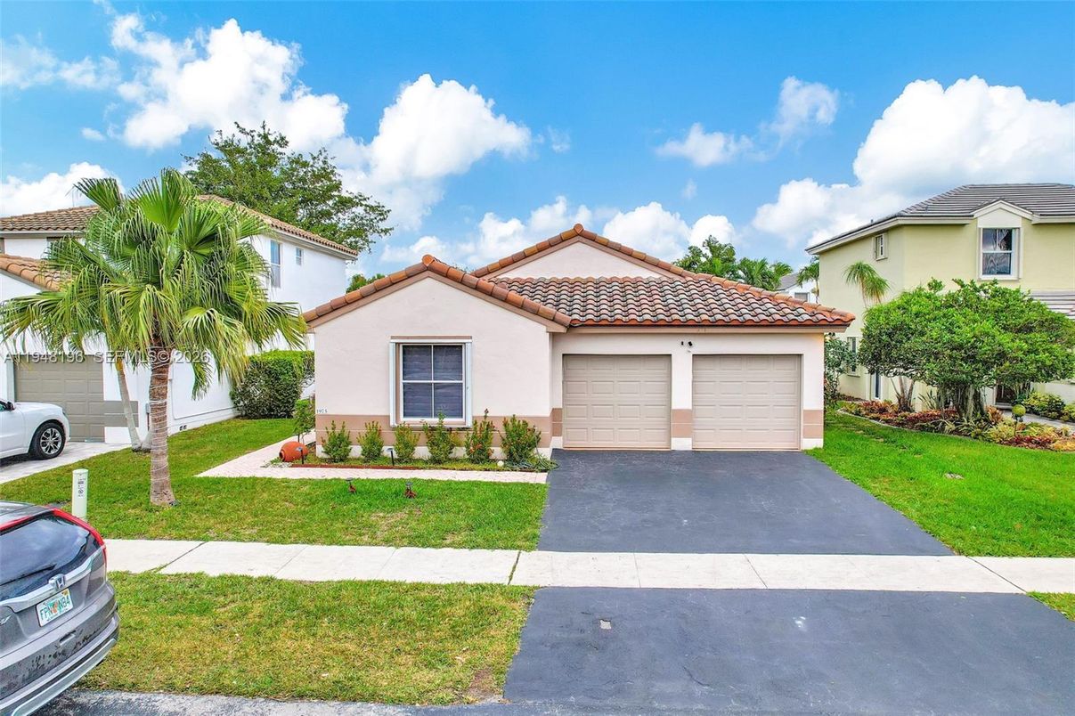 Attached, Backyard, Exterior, Facade, Spanish Mediterranean