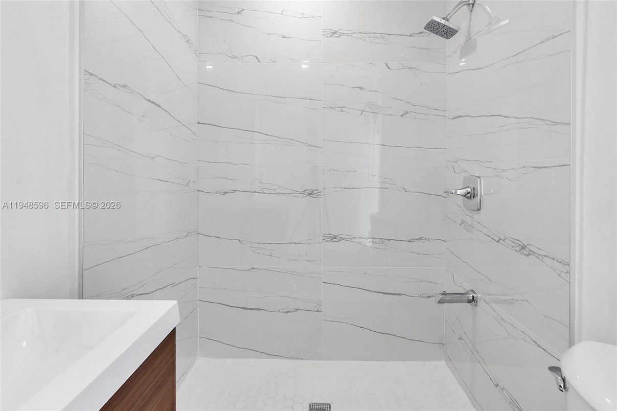Bathroom, Interior, Marble Walls