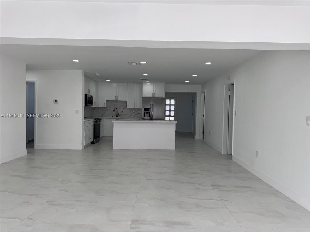 Interior, Kitchen, Marble, Recessed Lighting