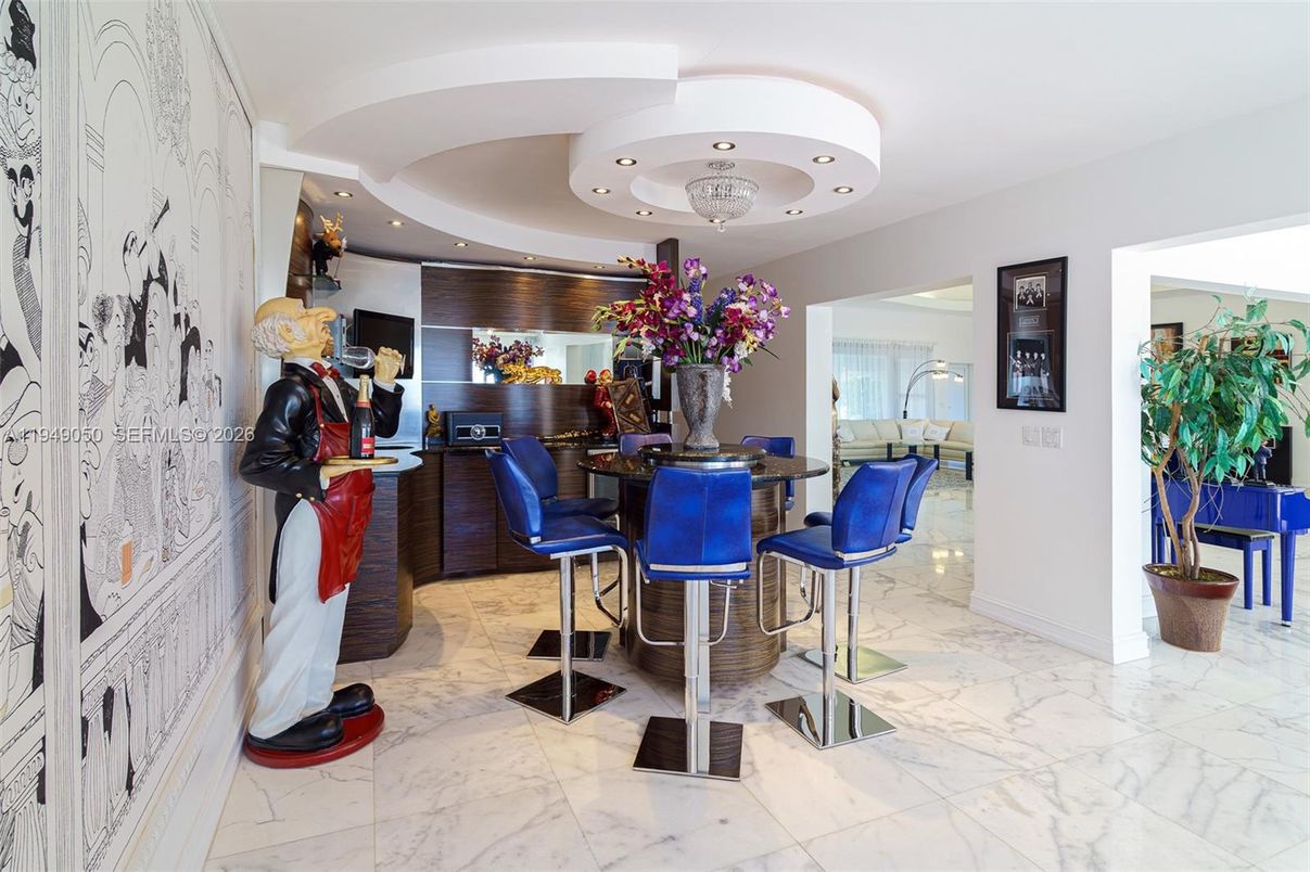 Interior, Marble, Recessed Lighting