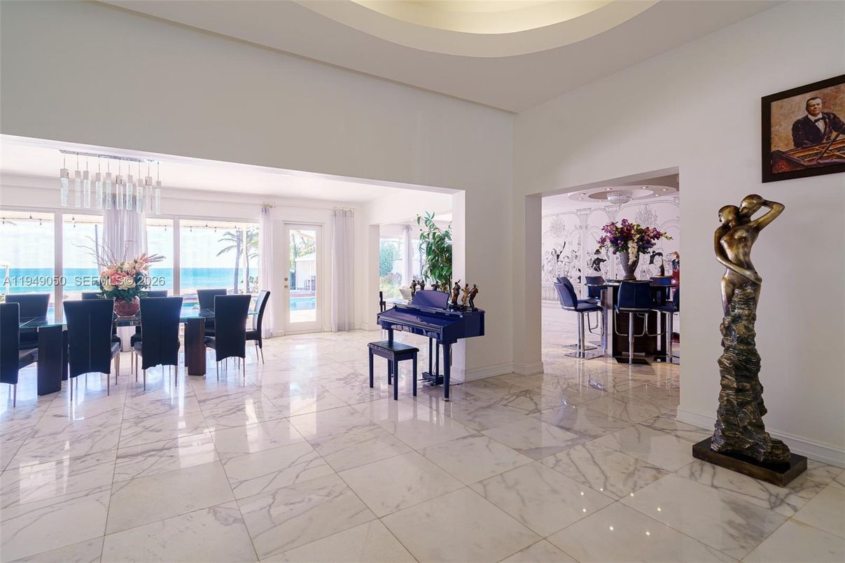 Chandelier, Dining room, Interior, Marble, Pendant Lights, Piano, Water