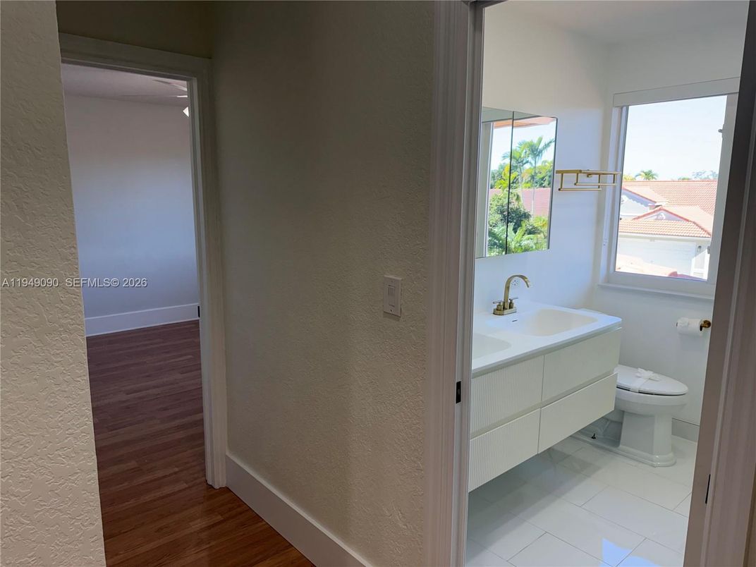 Bathroom, Interior, Wood Texture Flooring