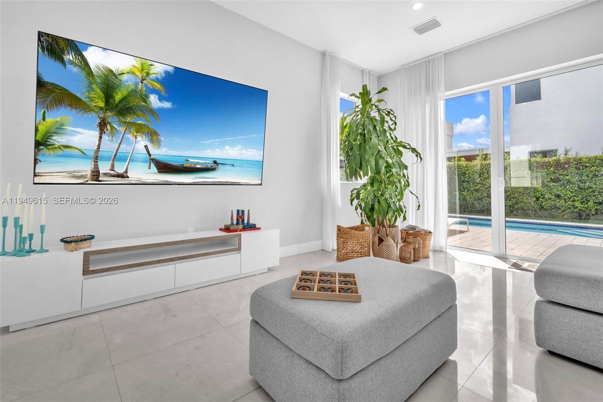 Interior, Recessed Lighting, Water