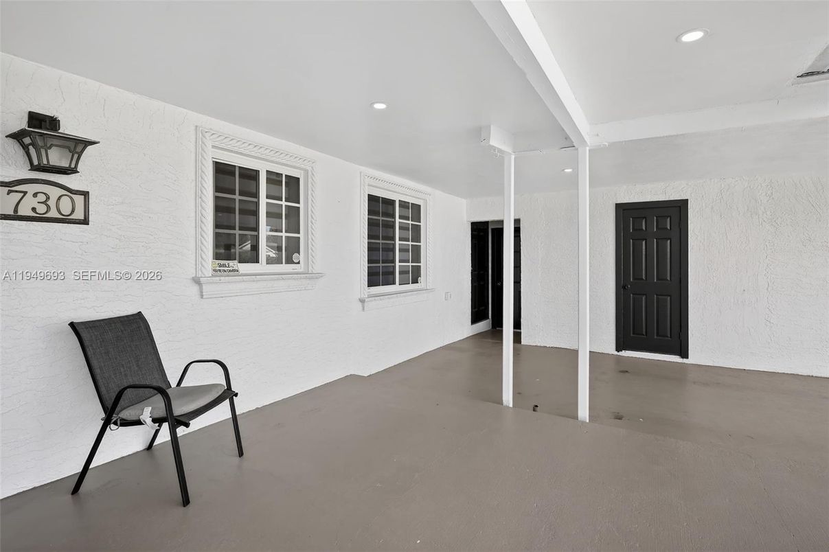 Exterior, Recessed Lighting