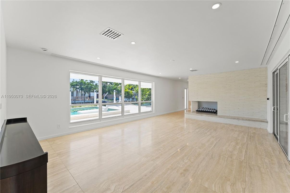 Empty room, Fireplace, Interior, Recessed Lighting