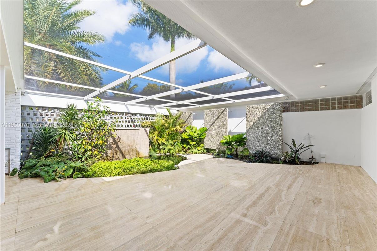 Glass Ceilings, Interior, Recessed Lighting, Sun Room, Wood Texture Flooring