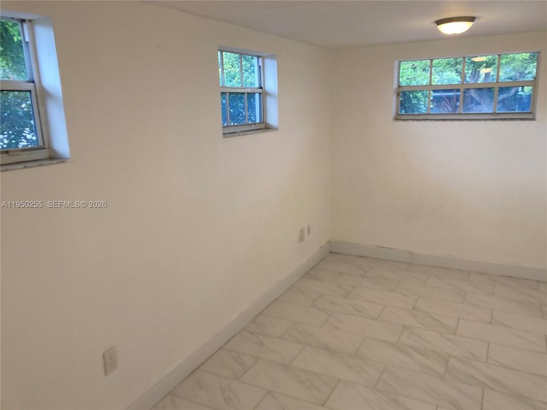 Empty room, Interior, Marble