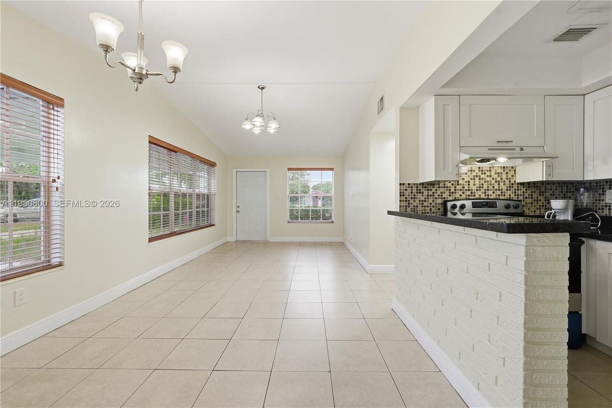 Chandelier, Interior, Kitchen