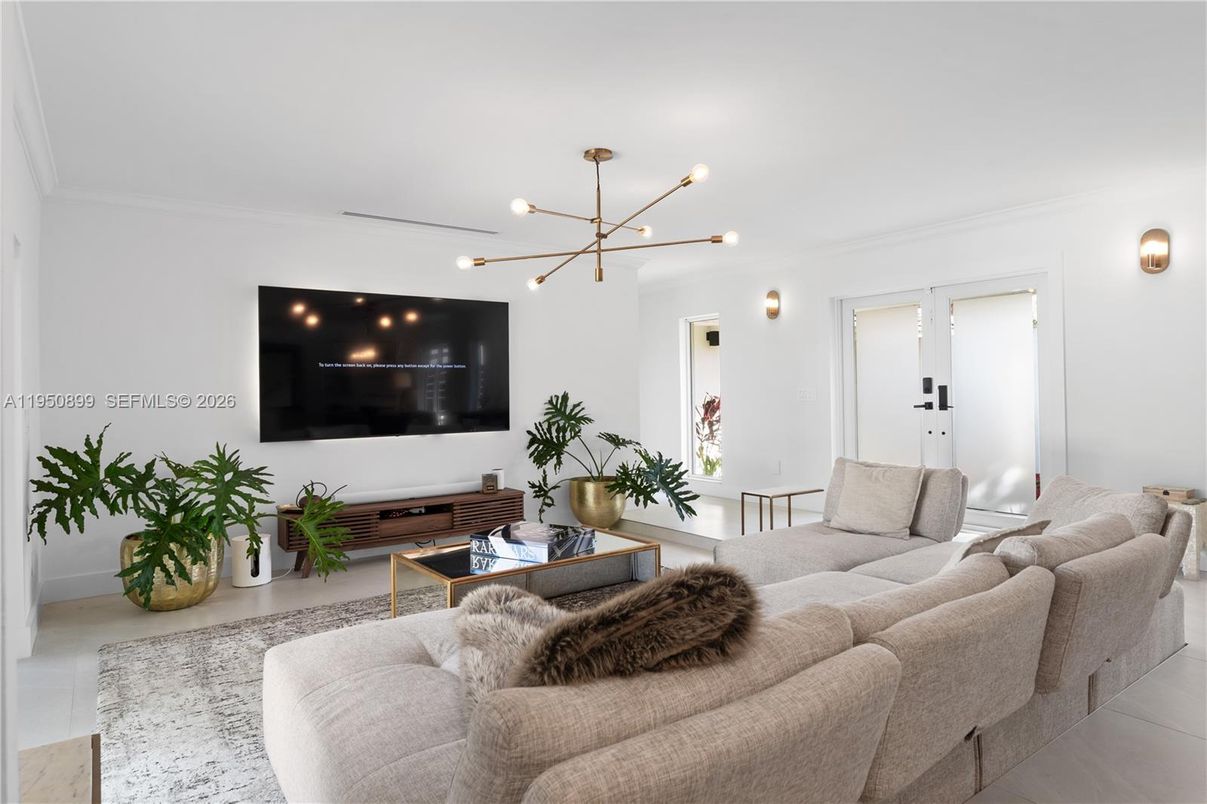 Interior, Living room, Pendant Lights